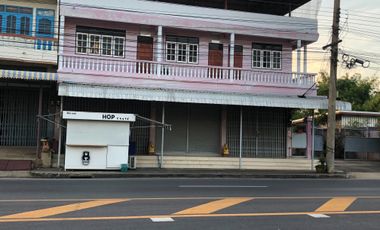 4 Bedroom House for sale in Hankha, Chai Nat
