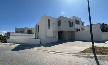 Casa nueva en venta en Villas del Campo, Calimaya
