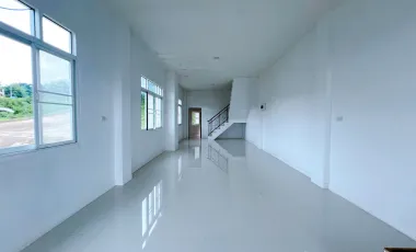3 Bedroom Townhouse for sale in Ban Noen, Phetchabun