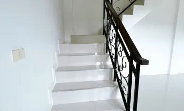 3 Bedroom Townhouse for sale in Ban Noen, Phetchabun