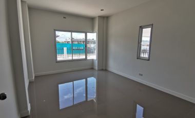 3 Bedroom House for sale at Grand Village