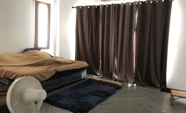 7 Bedroom House for sale in Khlong Song, Pathum Thani