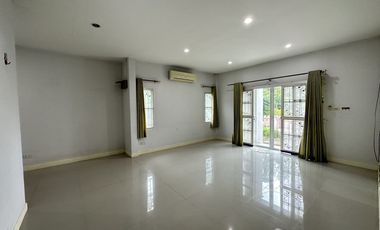 2 Bedroom House for sale at Sukhumvit 5 Village