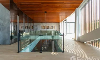 6 Bedroom Villa for sale in Pererenan, Bali