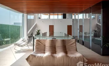 6 Bedroom Villa for sale in Pererenan, Bali