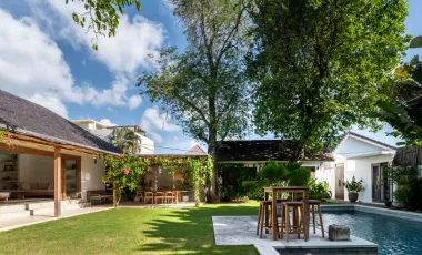 5 Bedroom Villa for sale in Kerobokan, Bali