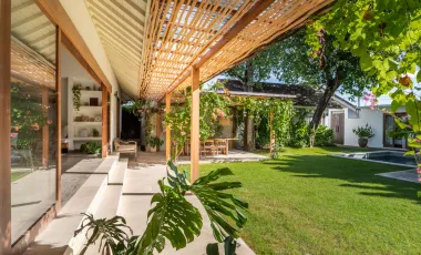 5 Bedroom Villa for sale in Kerobokan, Bali