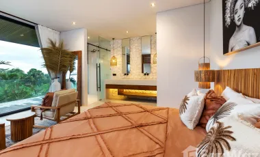5 Bedroom Villa for sale in Pererenan, Bali