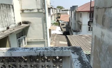 3 Bedroom Townhouse for sale in Huai Sai, Saraburi