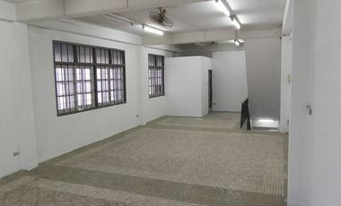 3 Bedroom Townhouse for sale in Huai Sai, Saraburi