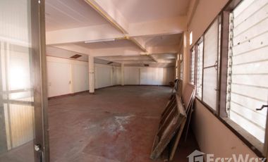 9 Bedroom House for sale in Bang Khwan, Chachoengsao