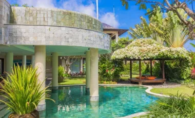 6 Bedroom Villa for sale in Pandawa, Bali