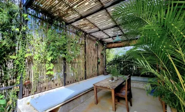 5 Bedroom Villa for sale in Canggu, Bali