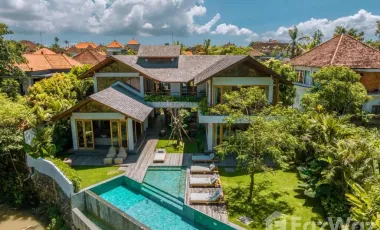 5 Bedroom Villa for sale in Pererenan, Bali