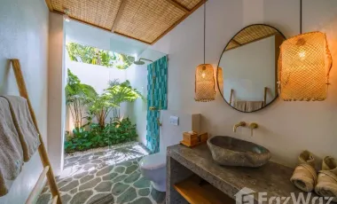 5 Bedroom Villa for sale in Pererenan, Bali