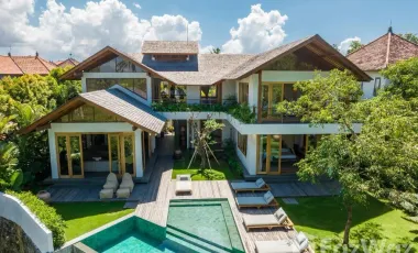 5 Bedroom Villa for sale in Pererenan, Bali
