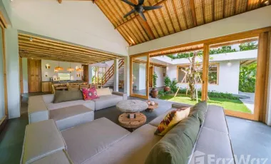 5 Bedroom Villa for sale in Pererenan, Bali