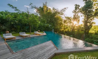 5 Bedroom Villa for sale in Pererenan, Bali