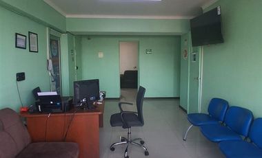 Local Comercial en Venta en Concha y Toro con Eyzaguirre