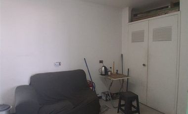 Local Comercial en Venta en Concha y Toro con Eyzaguirre