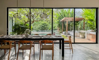 5 Bedroom Villa for sale in Canggu, Bali