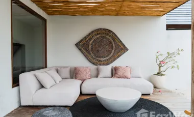 5 Bedroom Villa for sale in Canggu, Bali