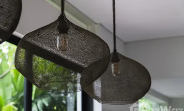 5 Bedroom Villa for sale in Canggu, Bali