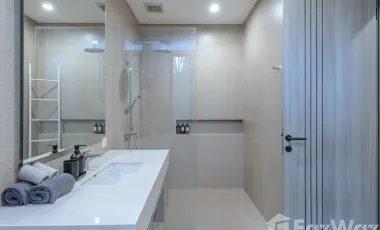 5 Bedroom Villa for sale in Canggu, Bali