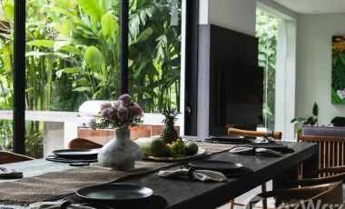 5 Bedroom Villa for sale in Canggu, Bali
