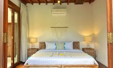5 Bedroom Villa for sale in Seminyak, Bali