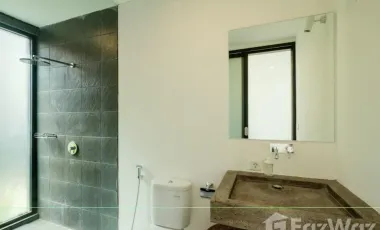 Modern Loft-Style Villa in Umalas