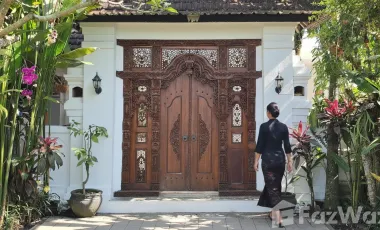 4 Bedroom Villa for sale in Tampak Siring, Bali