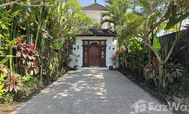 4 Bedroom Villa for sale in Tampak Siring, Bali