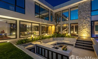 5 Bedroom Villa for sale in Umalas, Bali