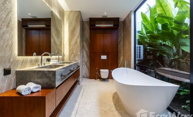 5 Bedroom Villa for sale in Umalas, Bali