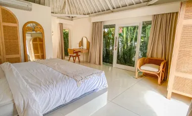 6 Bedroom Villa for sale in Canggu, Bali