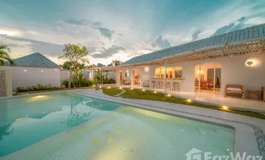 6 Bedroom Villa for sale in Canggu, Bali