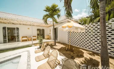6 Bedroom Villa for sale in Canggu, Bali
