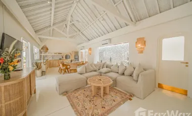 6 Bedroom Villa for sale in Canggu, Bali