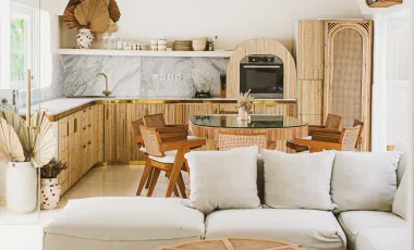 6 Bedroom Villa for sale in Canggu, Bali