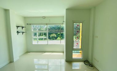 4 Bedroom Townhouse for sale in Mae Tho, Tak