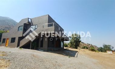 Casa en Arriendo en Alvaro Casanueva