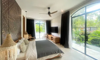 6 Bedroom Villa for sale in Umalas, Bali