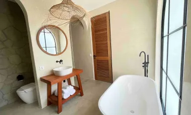 6 Bedroom Villa for sale in Umalas, Bali
