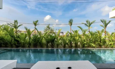 5 Bedroom Villa for sale in Batu Bolong, Bali