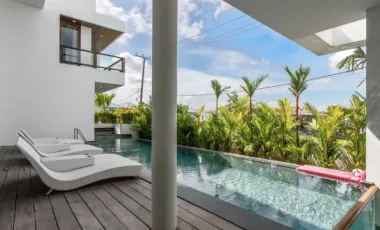 5 Bedroom Villa for sale in Batu Bolong, Bali