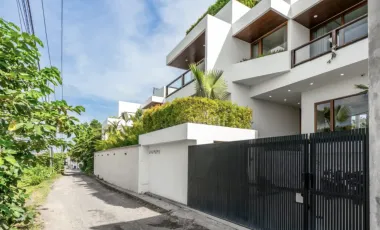 5 Bedroom Villa for sale in Batu Bolong, Bali