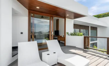 5 Bedroom Villa for sale in Batu Bolong, Bali