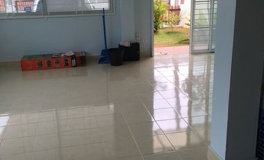 3 Bedroom Townhouse for sale at Baan Sahakon Mo-Or
