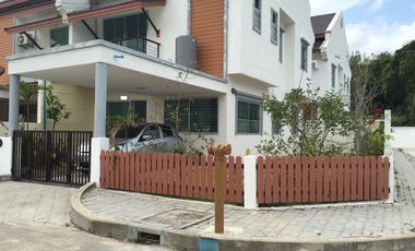 3 Bedroom Townhouse for sale at Baan Sahakon Mo-Or